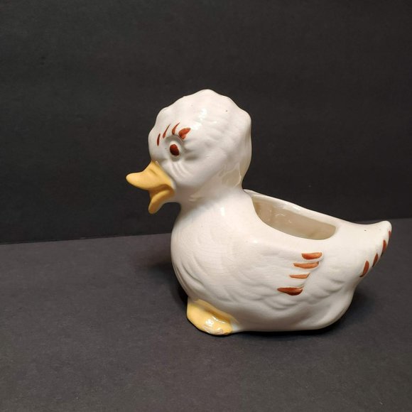 Vintage Duck Planter, Mid Century Pottery, Kitsch Anthropomorphic Bird Plant Pot - Picture 3 of 8